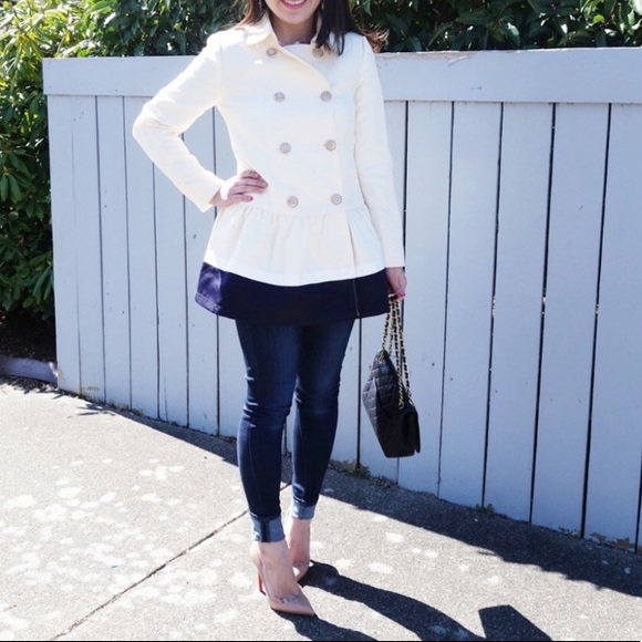 Beautiful Ivory Ruffle Trench 1 medium - Picture 2 of 8